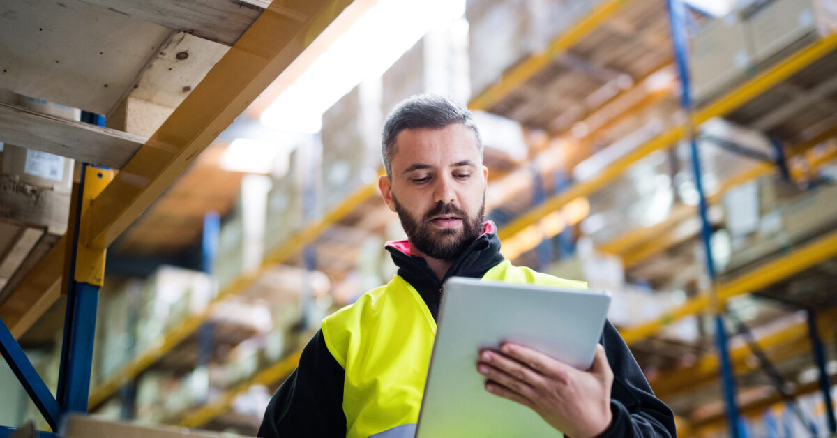 Inventory metrics are viewed in a warehouse.