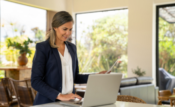 A property manager using property inventory manager software in a rental.